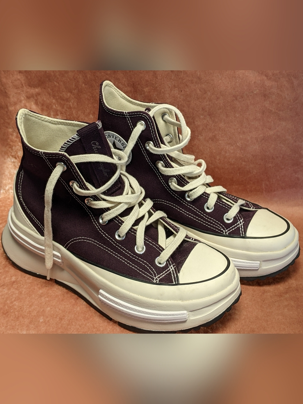 Converse All-Star Unisex Run Star Legacy CX Sneakers Size Men 7/Women 8.5 -Used